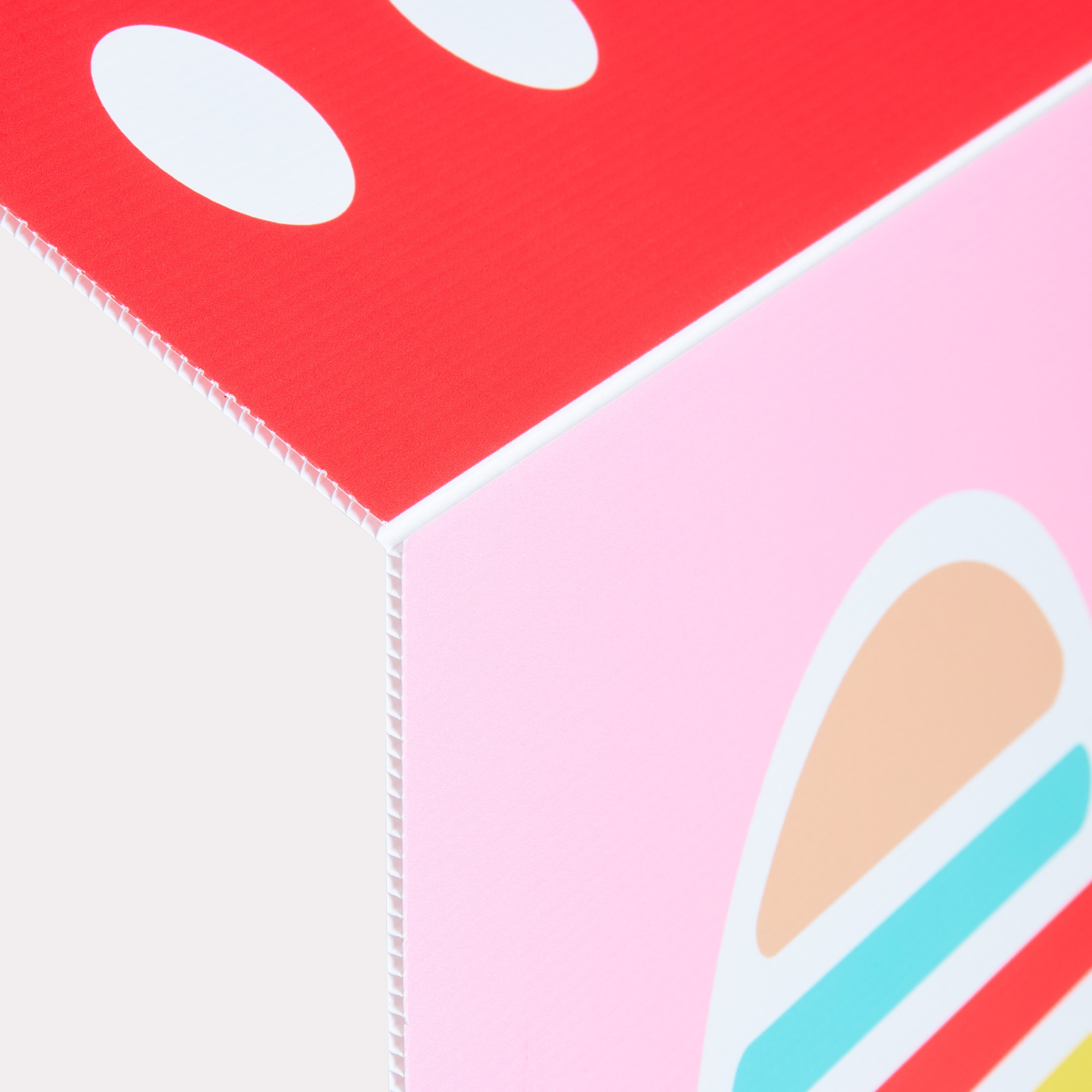 Delivery displays 80x50 detail 1