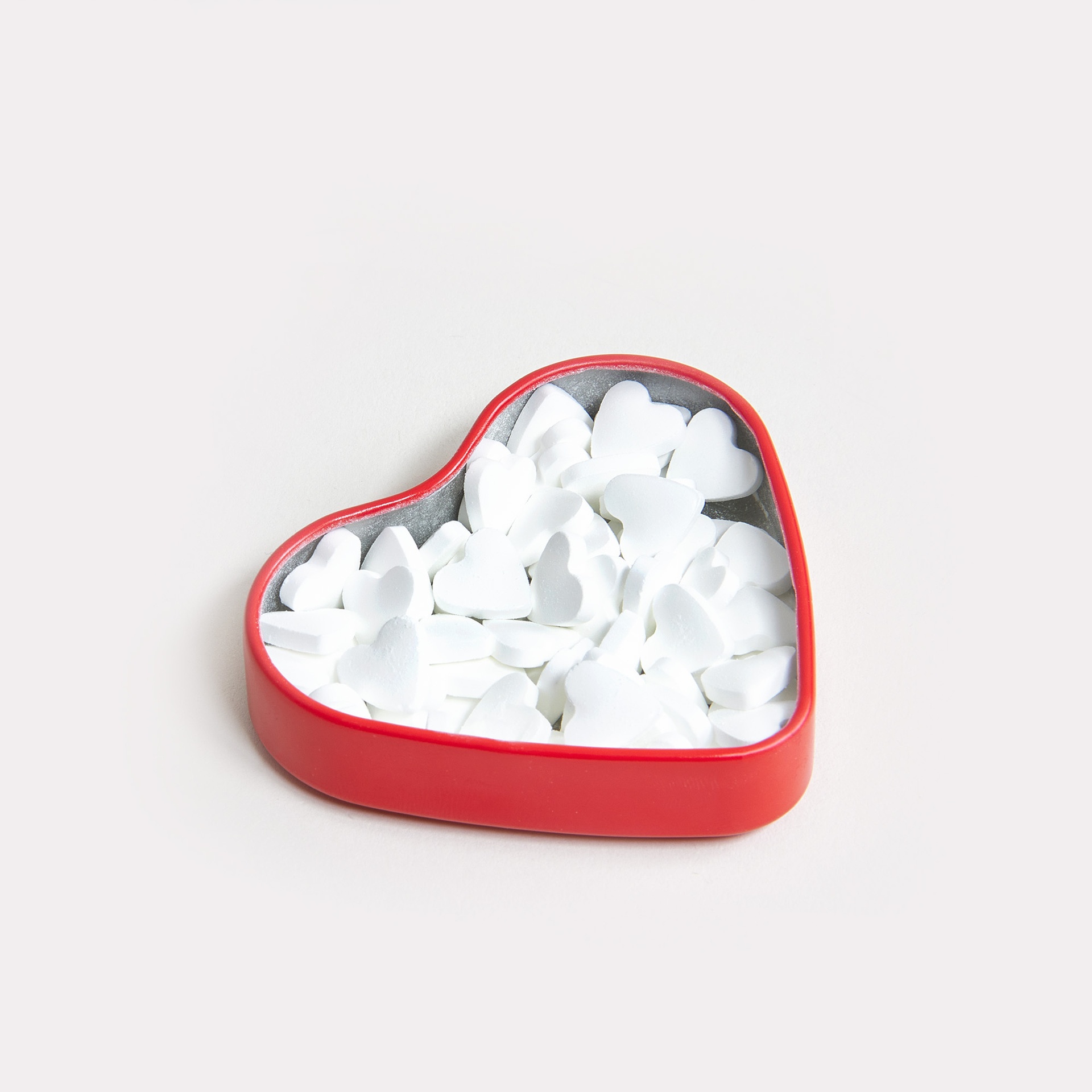 Heart cans logo name 3
