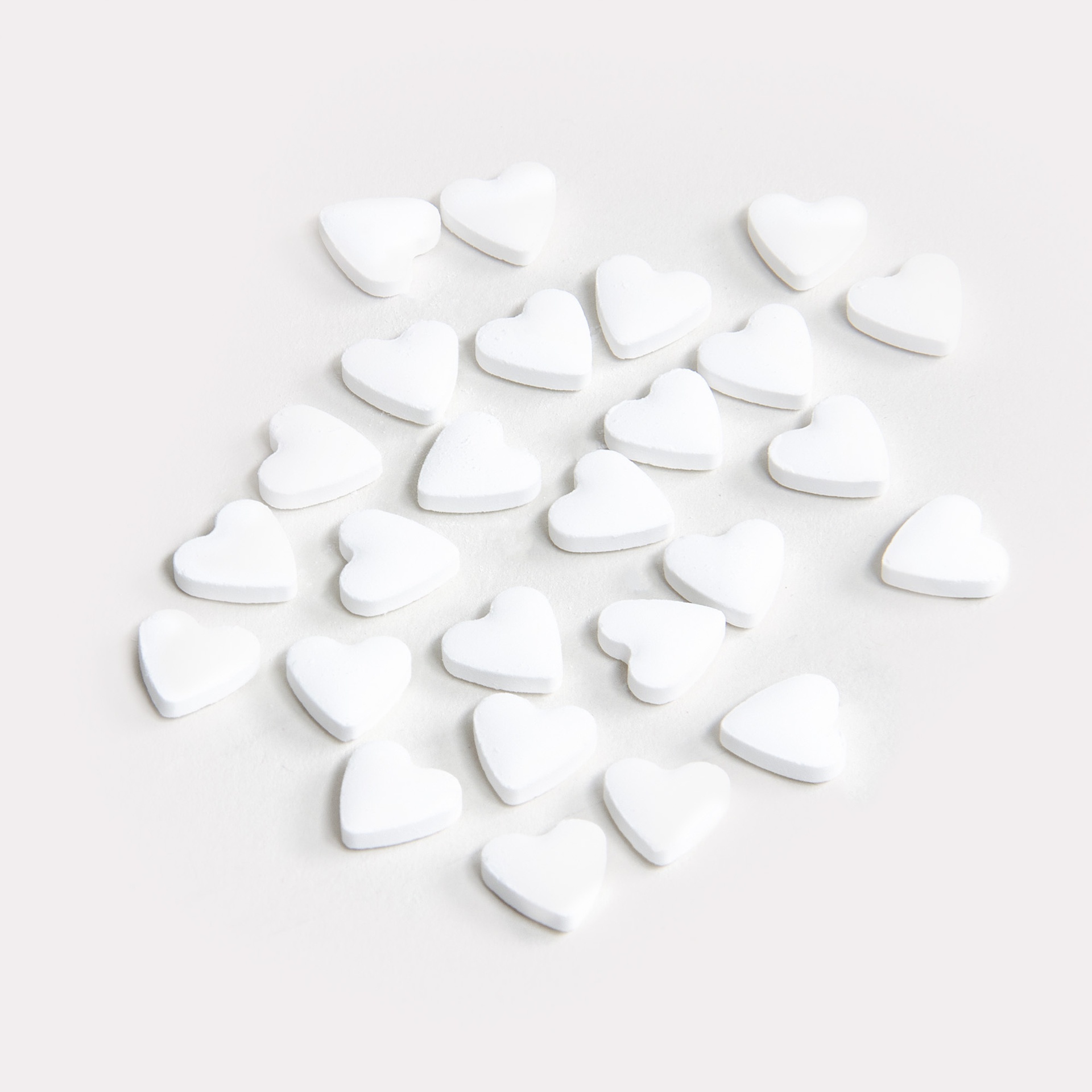 Heart cans logo name 4