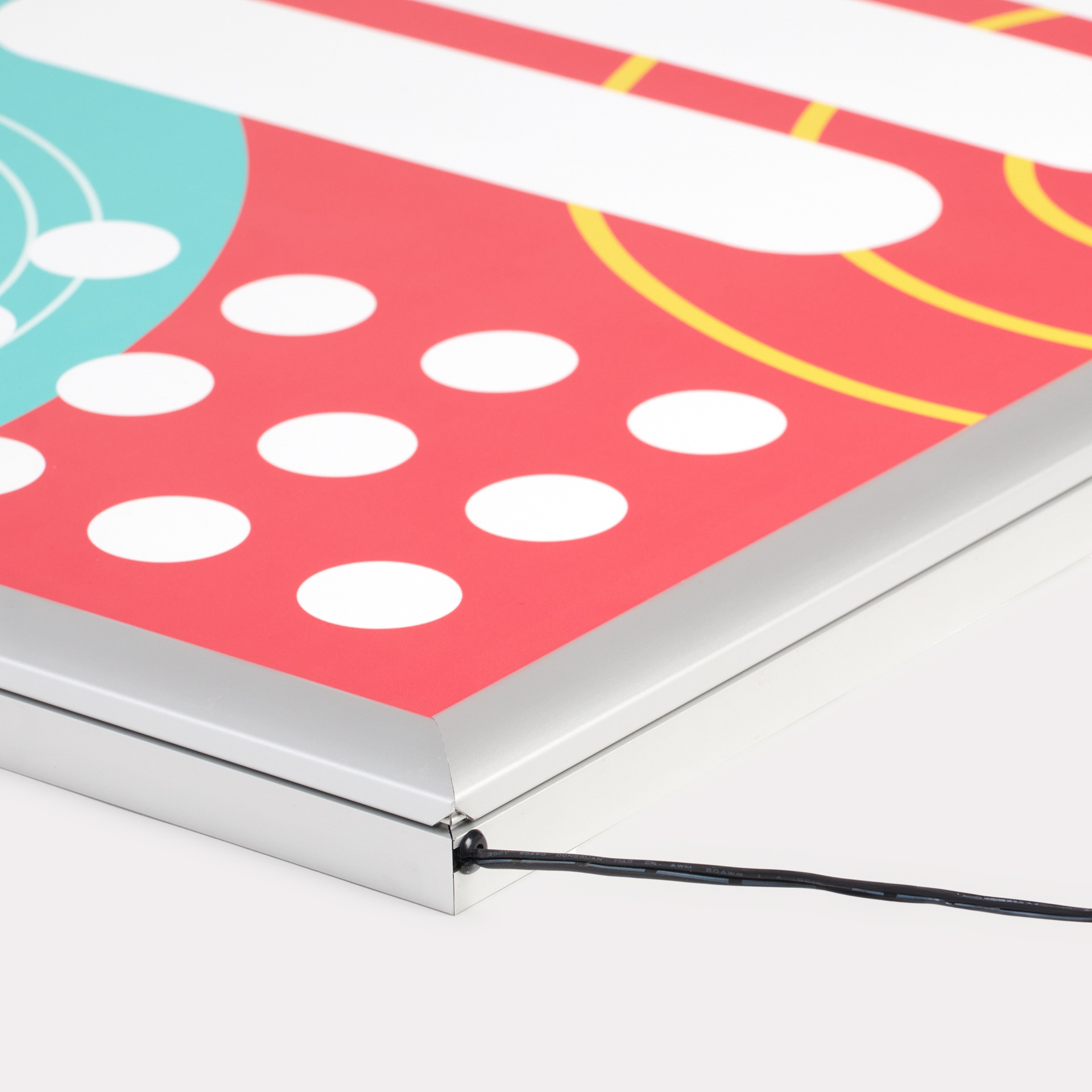 Lightbox Detail Cable